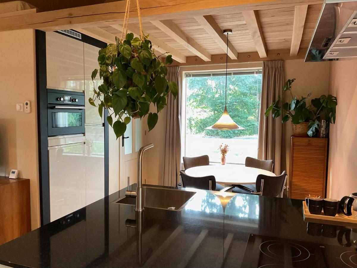B&B Het Postkantoortje Gorssel ภายนอก รูปภาพ