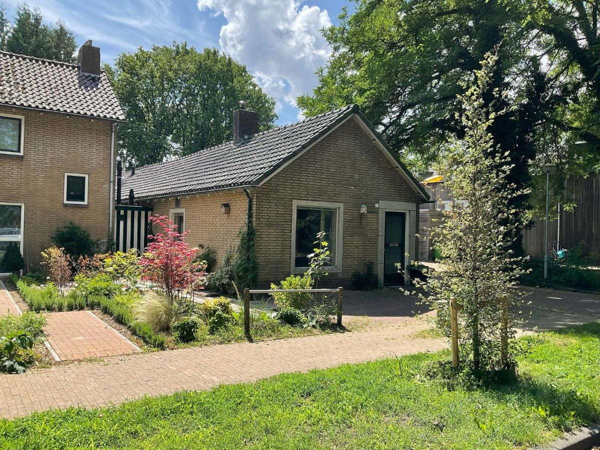 B&B Het Postkantoortje Gorssel ภายนอก รูปภาพ